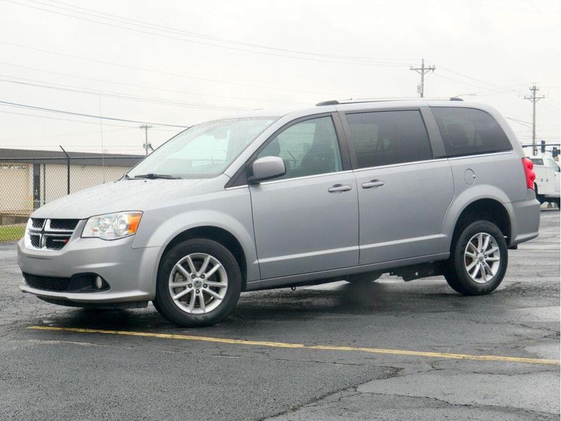 2019 Dodge Grand Caravan SXTImage 6