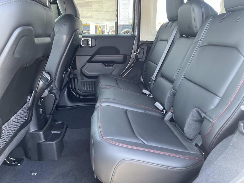 New 2026 Jeep Wrangler 4-door Rubicon X
