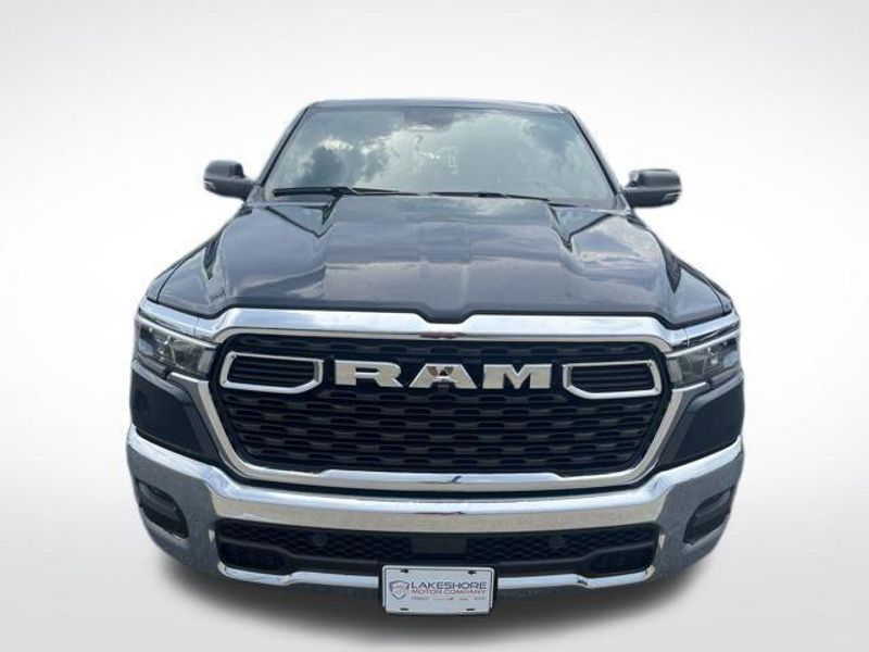 2025 RAM 1500 Big Horn Crew Cab 4x4 5'7' Box