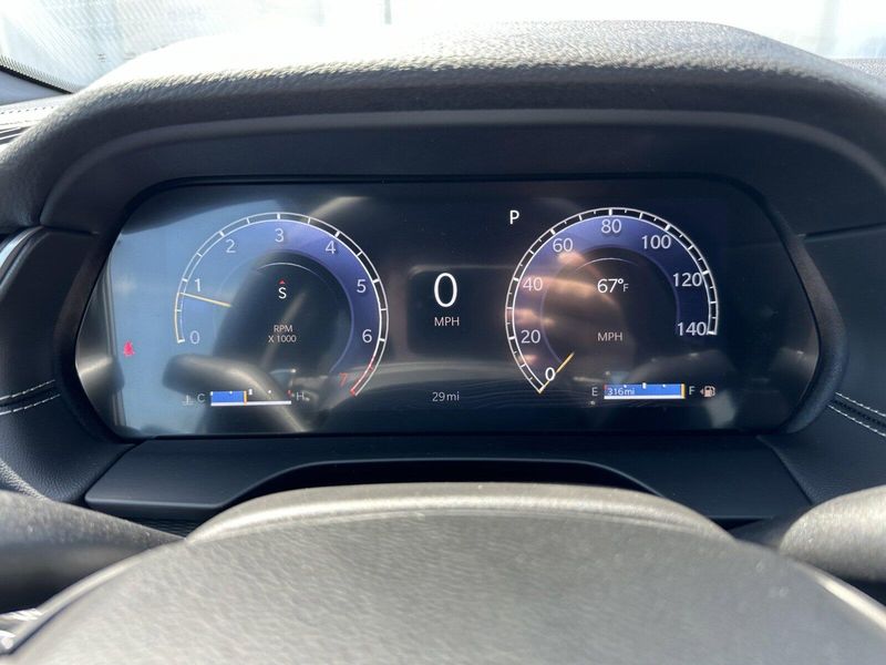 2024 Jeep Grand Cherokee L Altitude XImage 19