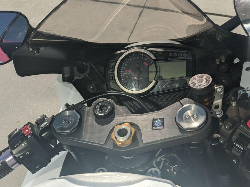Used 2025 Suzuki GSX-R600 CA Image 23