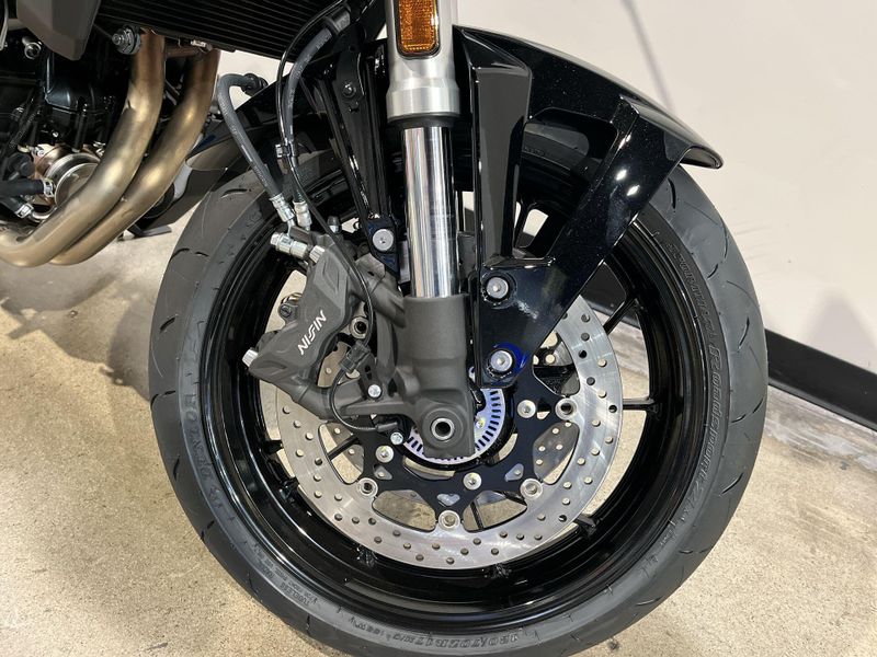 New 2025 Suzuki GSX-8S Image 16