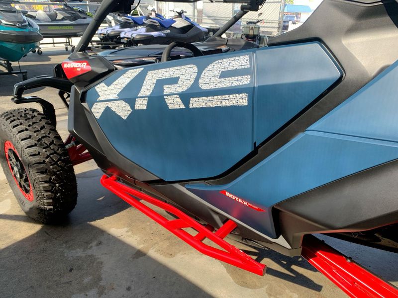 2025 Can-Am MAVERICK R X RS 999T DCT Image 14