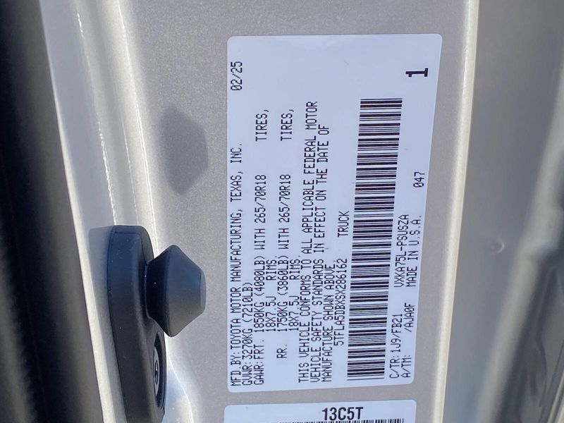 New 2025 Toyota Tundra SR5Image 20