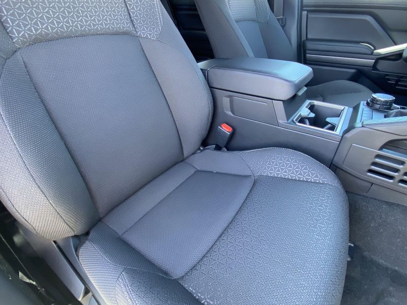 2025 Toyota 4Runner Image 11