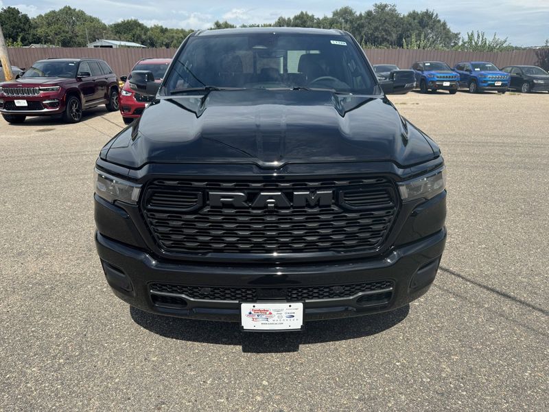 2025 RAM 1500 Big Horn Crew Cab 4x4 5