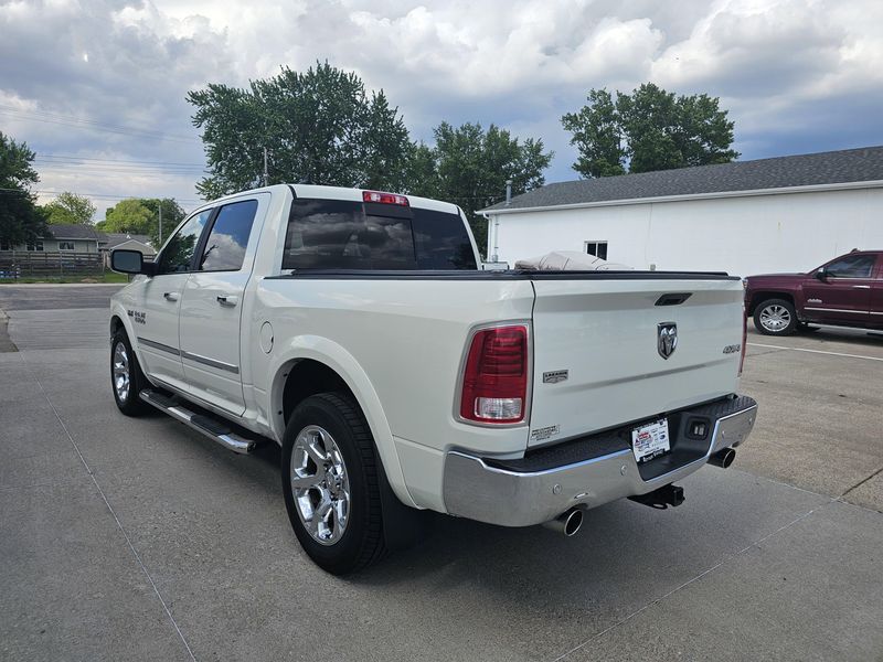 2017 RAM 1500 LaramieImage 6