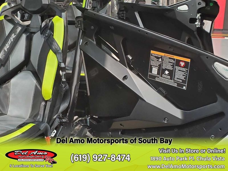 2024 Polaris Z24RMD2KBL  in a MATTE ONYX BLACK exterior color. Del Amo Motorsports of South Bay (619) 547-1937 delamomotorsports.com 