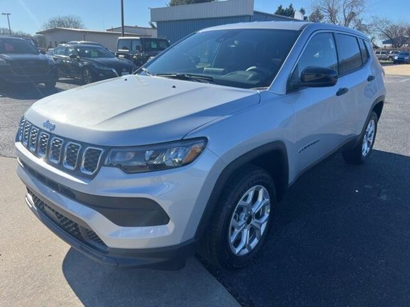 2025 Jeep Compass Sport 4x4Image 3