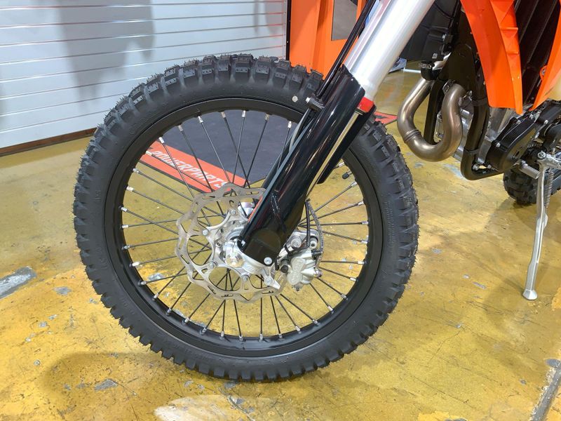 2025 KTM 500 EXC-F Image 10