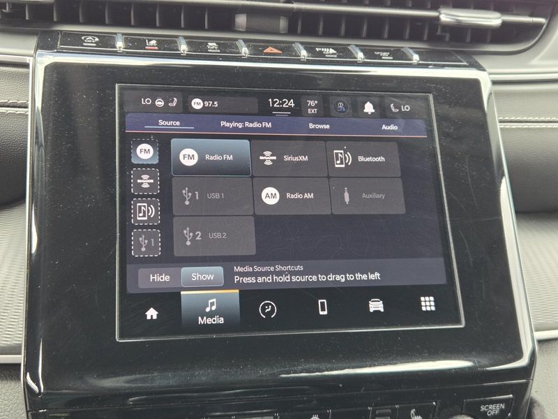 Used 2023 Jeep Grand Cherokee L Laredo 4x2