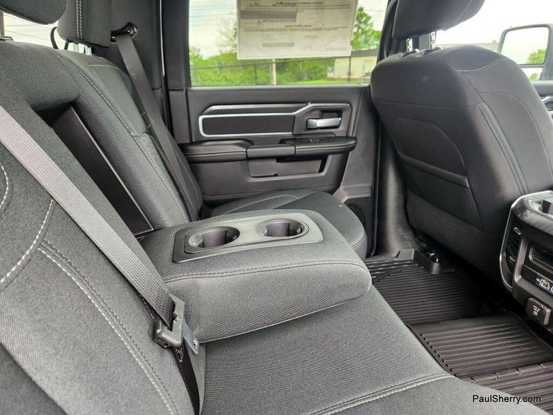 New 2025 RAM 2500 Big Horn Crew Cab 4x4 6'4' Box