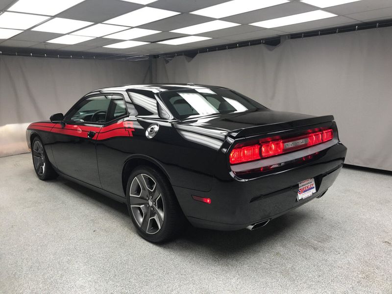 Used 2013 Dodge Challenger R/T ClassicImage 9