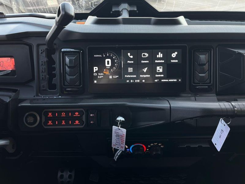 New 2026 Can-Am DEFENDER MAX LTD 65 HD11 