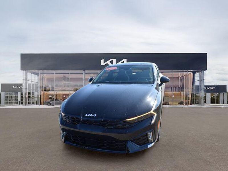 New 2026 Kia K5 GT-LineImage 8