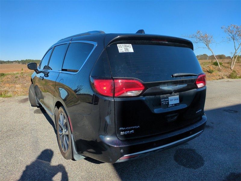 Used 2017 Chrysler Pacifica South CDJR Cordele, GA 31015