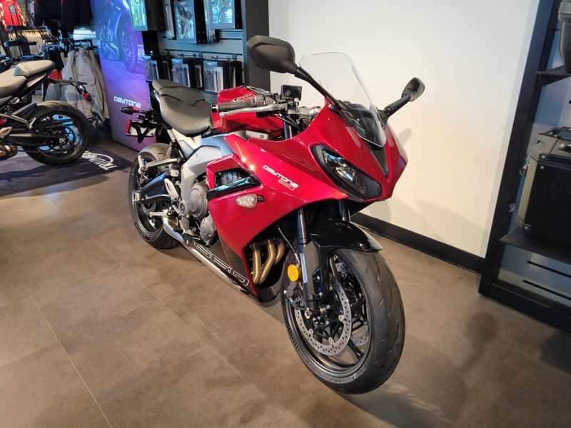 New 2025 Triumph DAYTONA 660 