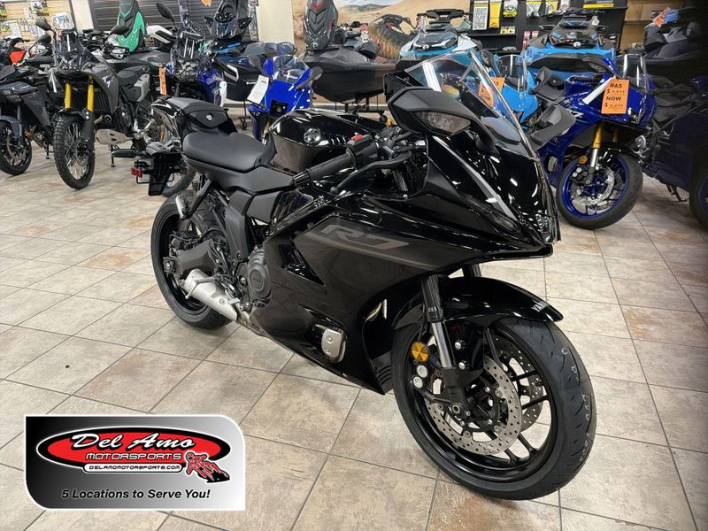 New 2026 Yamaha YZF-R7 Image 1