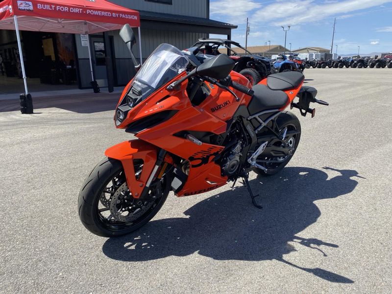 New 2026 Suzuki GSX 8R 