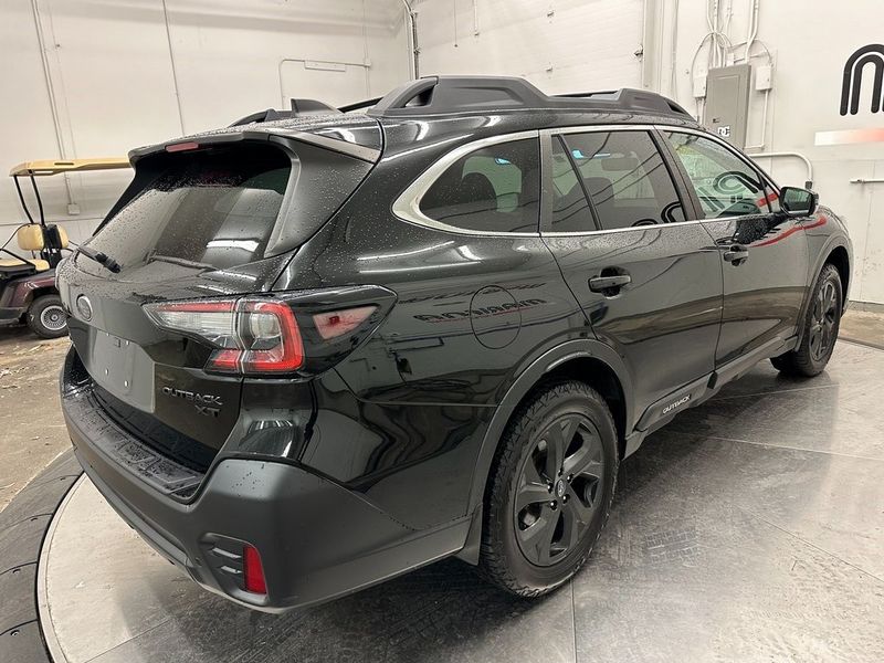 2021 Subaru Outback Onyx Edition XTImage 16