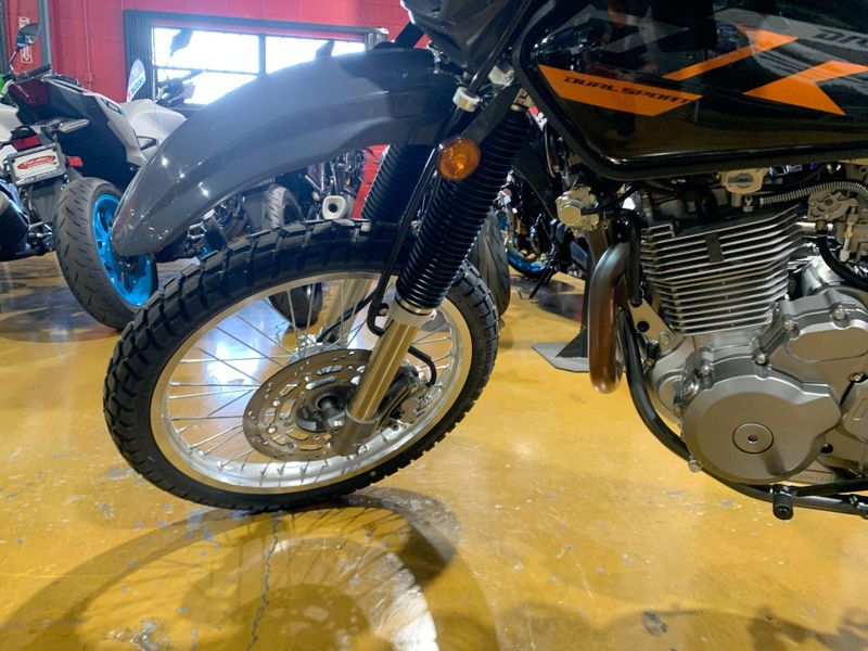 New 2026 Suzuki DR650S Image 11