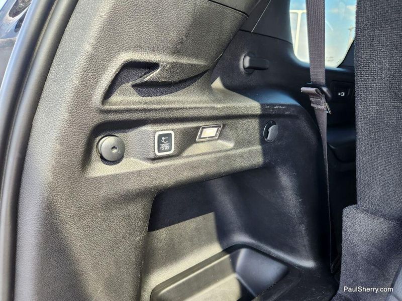 Used 2024 Jeep Grand Cherokee L Altitude