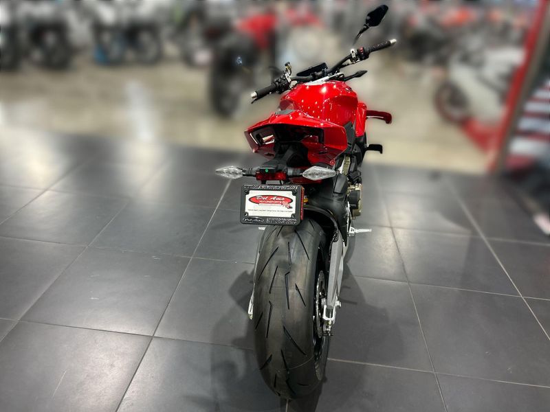 New 2025 Ducati STREETFIGHTER V4 S 3G Image 14