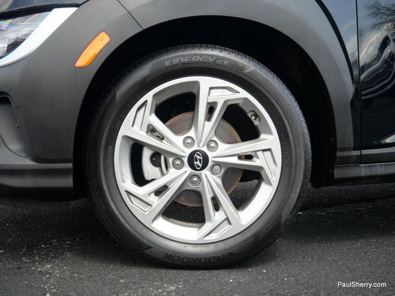 Used 2023 Hyundai Kona SEL