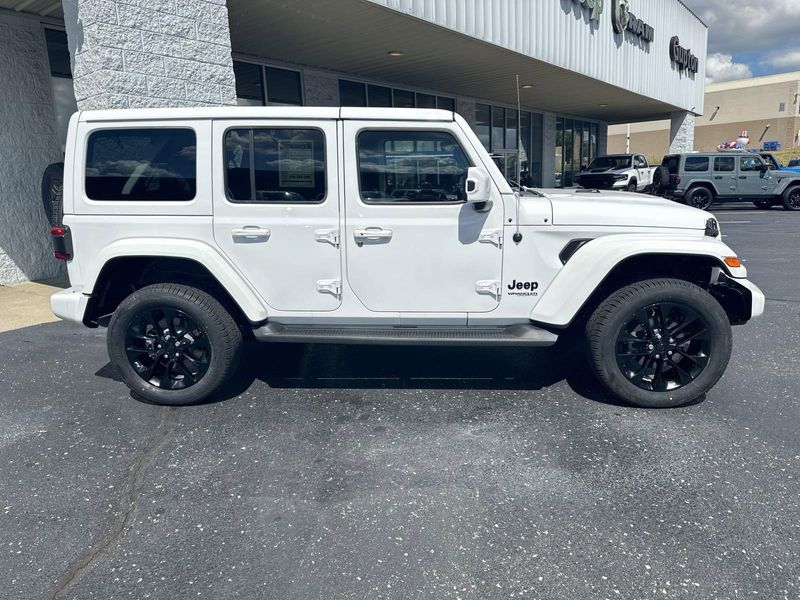 2020 Jeep Wrangler Unlimited Sahara High AltitudeImage 4