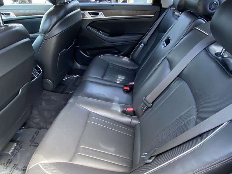 Used 2018 Genesis G80 3.8Image 13