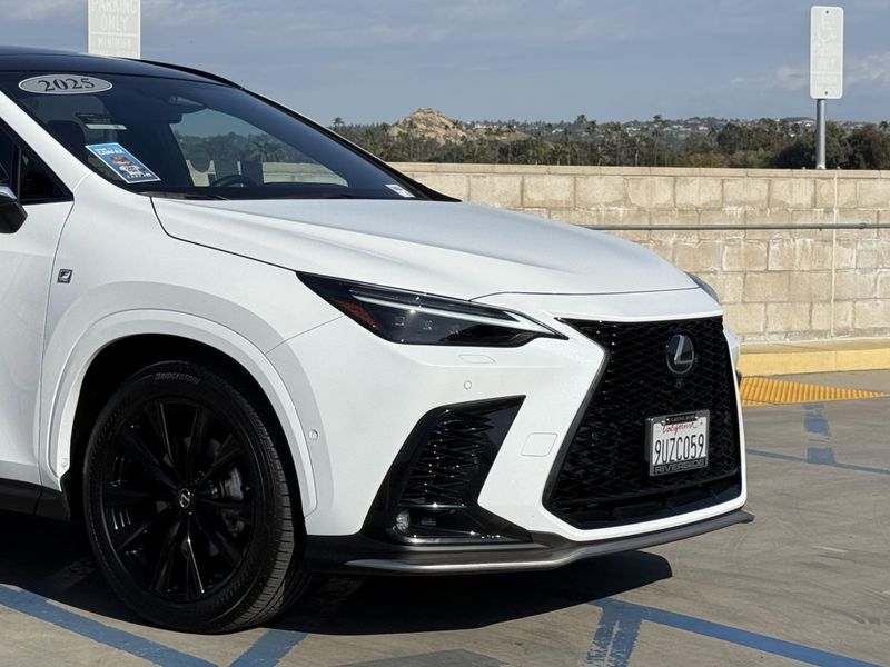 Used 2025 Lexus NX 450h+ F SPORT HandlingImage 3