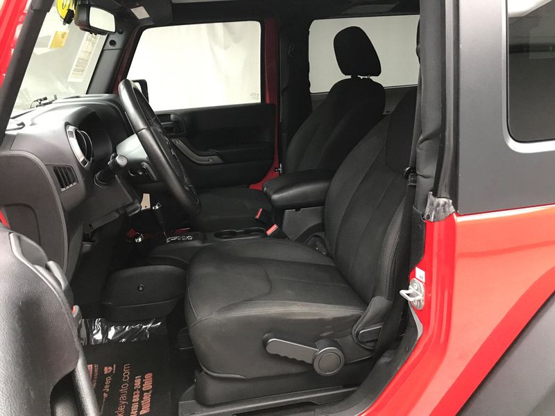 Used 2016 Jeep Wrangler JK SportImage 5