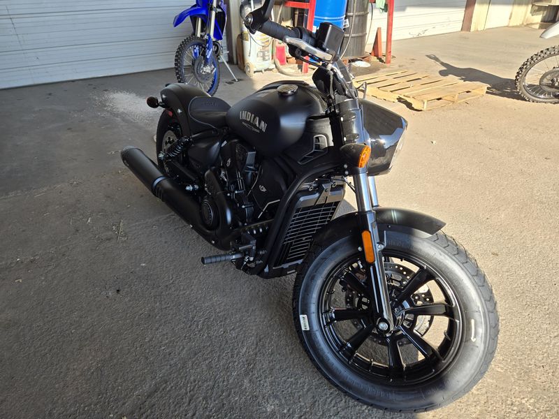 NEW 2025 INDIAN MOTORCYCLE SCOUT BOBBER LIMITED WITH TECHNOLOGY PACKAGE Image 1