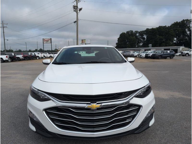 2023 Chevrolet Malibu LTImage 8