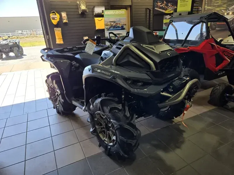 NEW 2026 CAN-AM OUTLANDER X MR 1000 Image 1