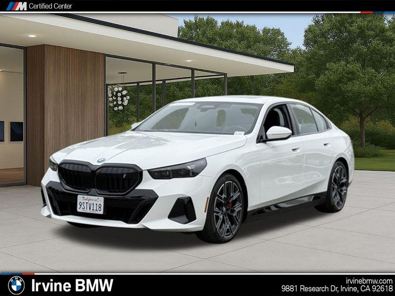 Used 2025 BMW i5 xDrive40Image 1