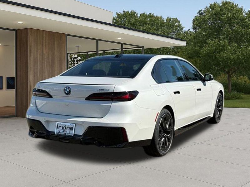 New 2026 BMW i7 xDrive60Image 8