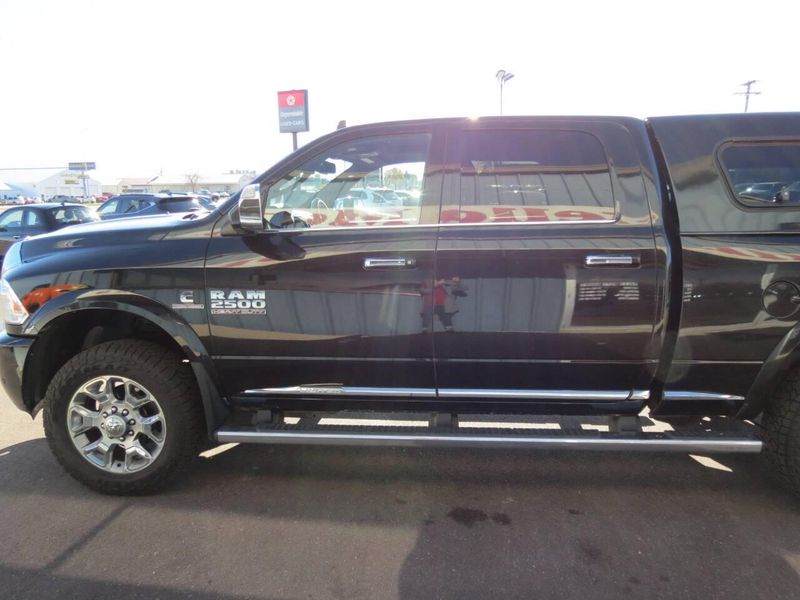 2016 RAM 2500 Laramie Limited 4x4 4dr Crew Cab 6.3 ft. SB PickupImage 6