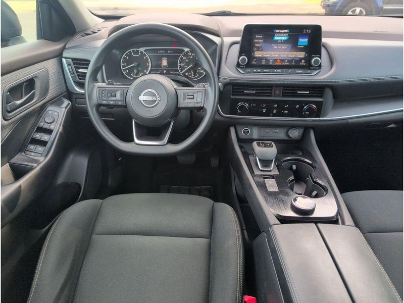 Used 2023 Nissan Rogue SImage 31