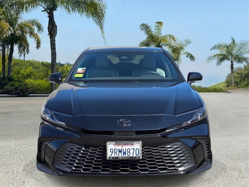 Used 2025 Toyota Camry SE