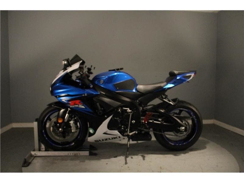 2014 Suzuki GSX-RImage 6