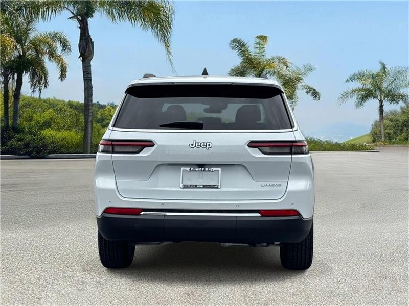 New 2026 Jeep Grand Cherokee L Laredo 4x2