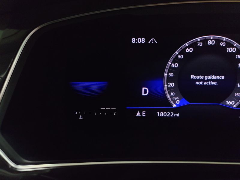 2023 Volkswagen Tiguan SE photo 26