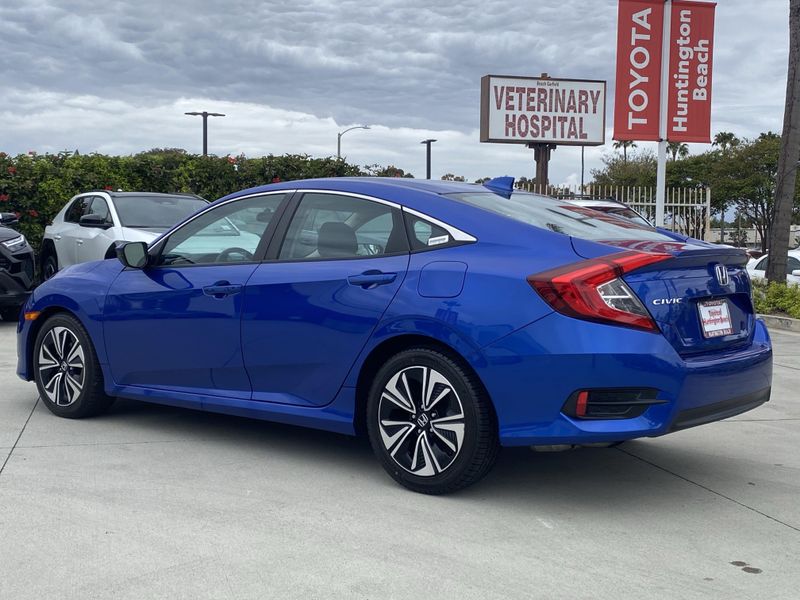 2017 Honda Civic Sedan EX-TImage 6