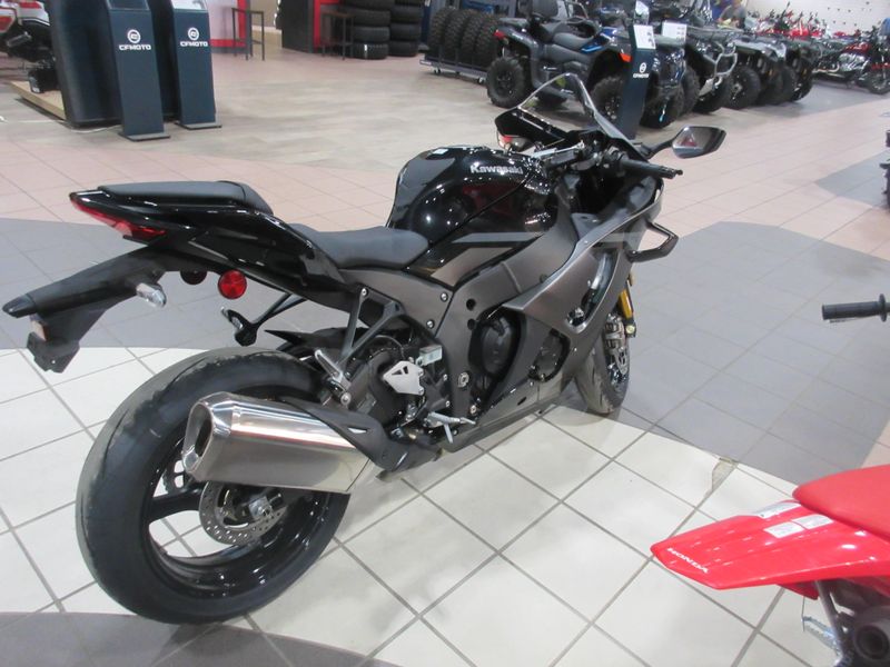 NEW 2026 KAWASAKI NINJA ZX-10R Image 6