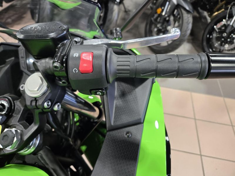NEW 2026 KAWASAKI NINJA 500 Image 15