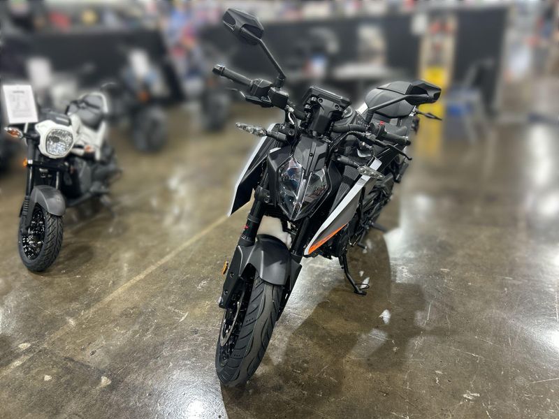 New 2026 KTM 250 DUKE Image 20