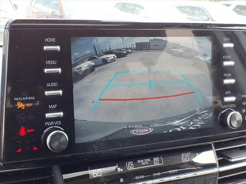 Used 2024 Toyota Sienna XLEImage 24
