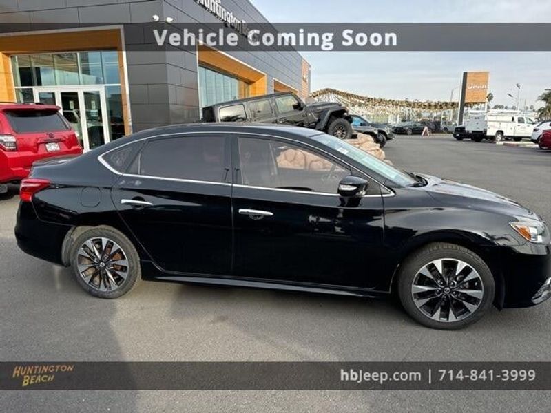 2016 Nissan Sentra SRImage 4