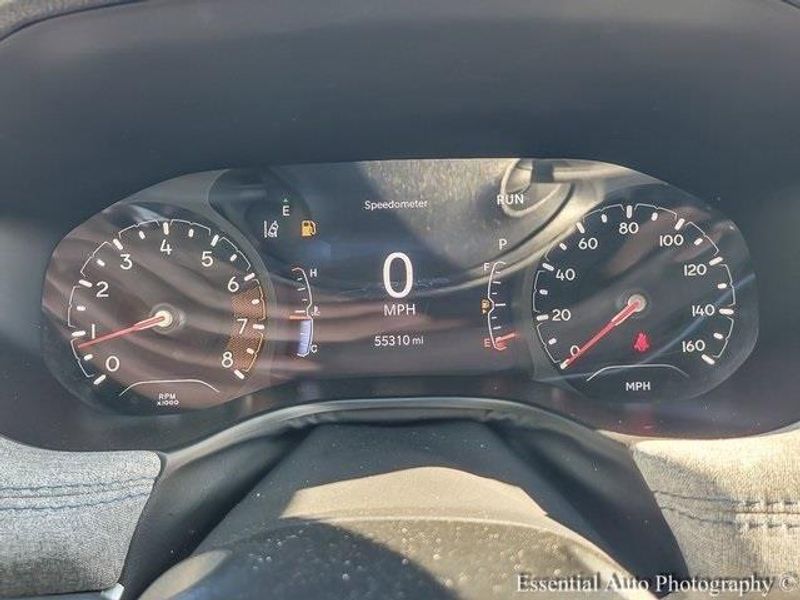 2024 Jeep Compass Latitude photo 11